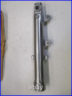 D4081 dive tube 2F0-23136-00 right Yamaha SR400 500 fork tube bottom fork D4081 dive tube 2F0-23136-00 right Yamaha SR400 500 fork tube bottom fork