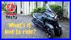Yamaha_Tricity_300_01_leyt